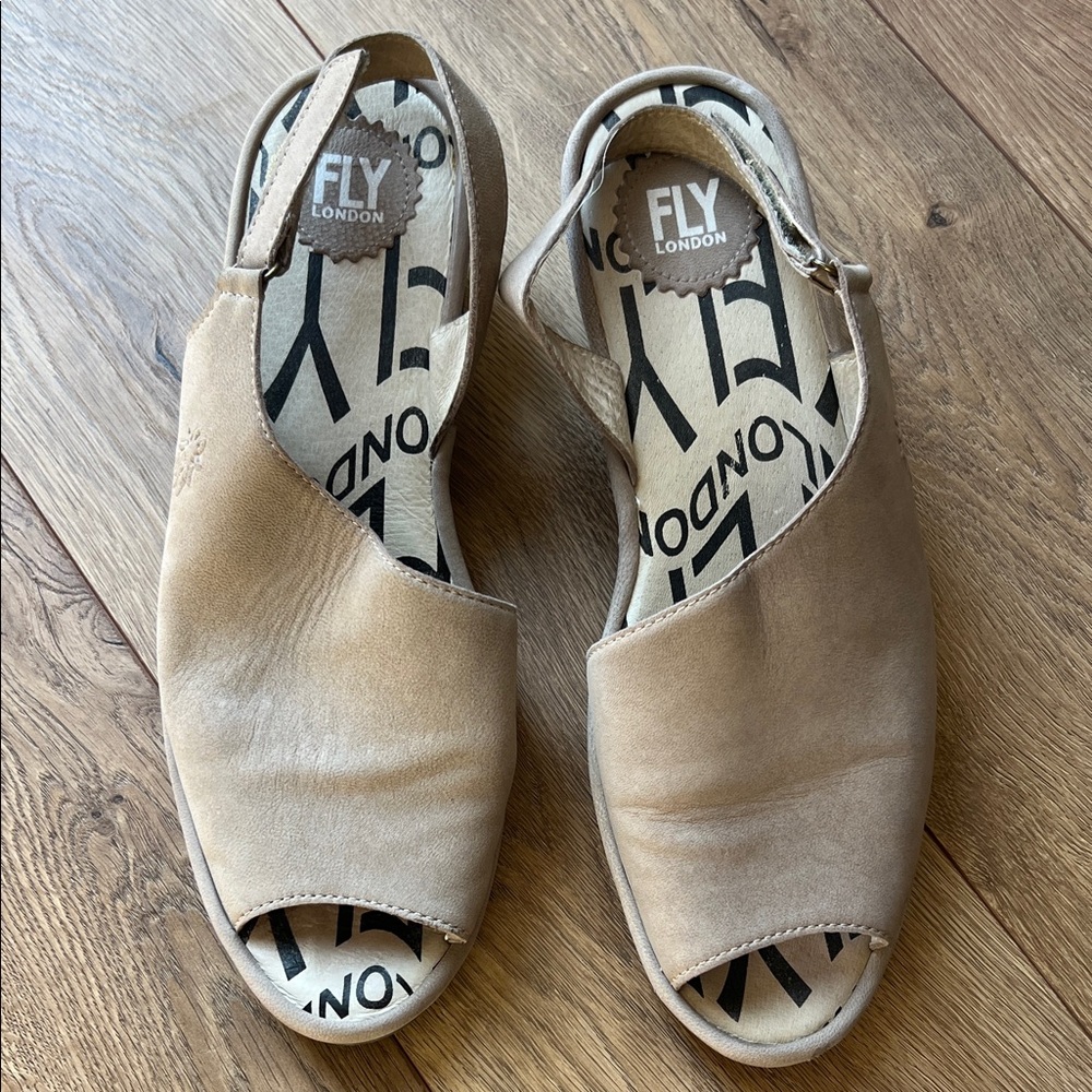 Fly London peep-toe slingback wedge sandals beige leather Size 41